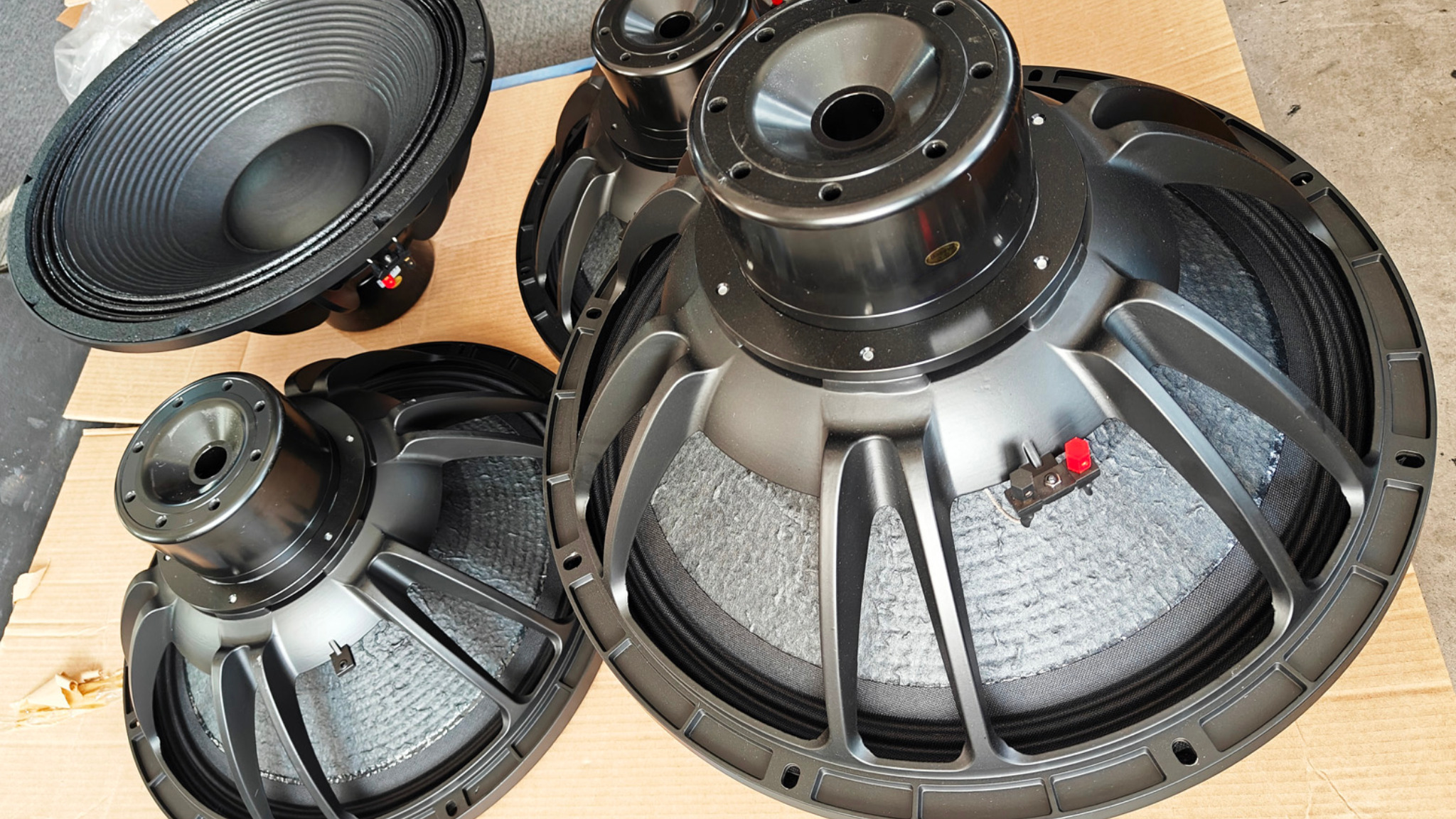 FCS21P-V3 21" Active Sub $1995.00 Each Replacement Speakers